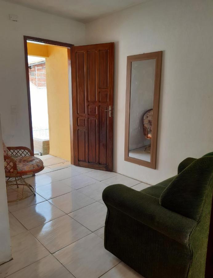 Residencia Tatiane Lodge *